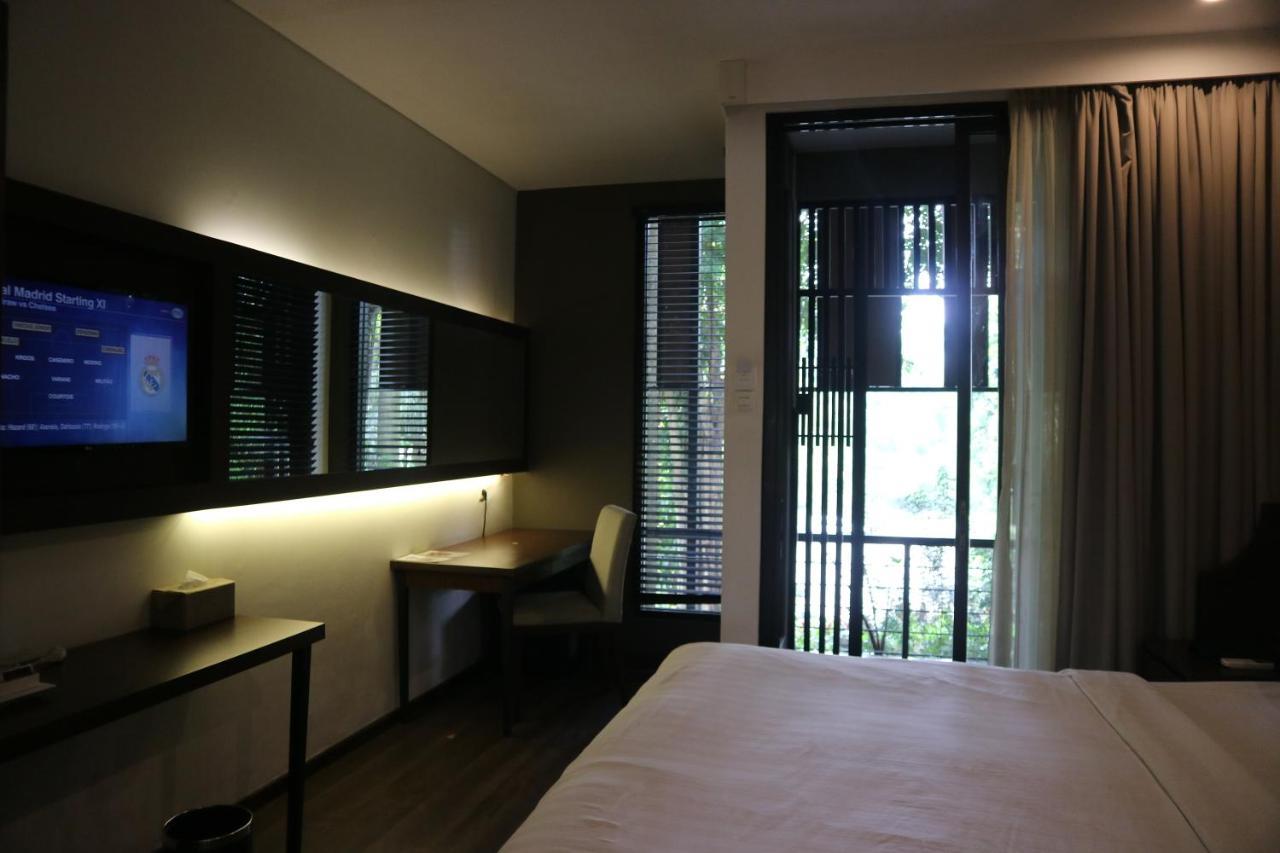 Amanuba Hotel & Resort Rancamaya Bogor Exteriör bild