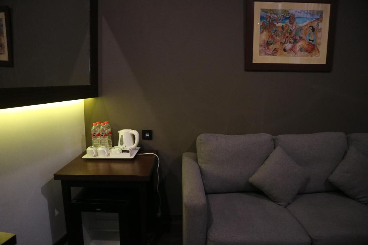 Amanuba Hotel & Resort Rancamaya Bogor Exteriör bild