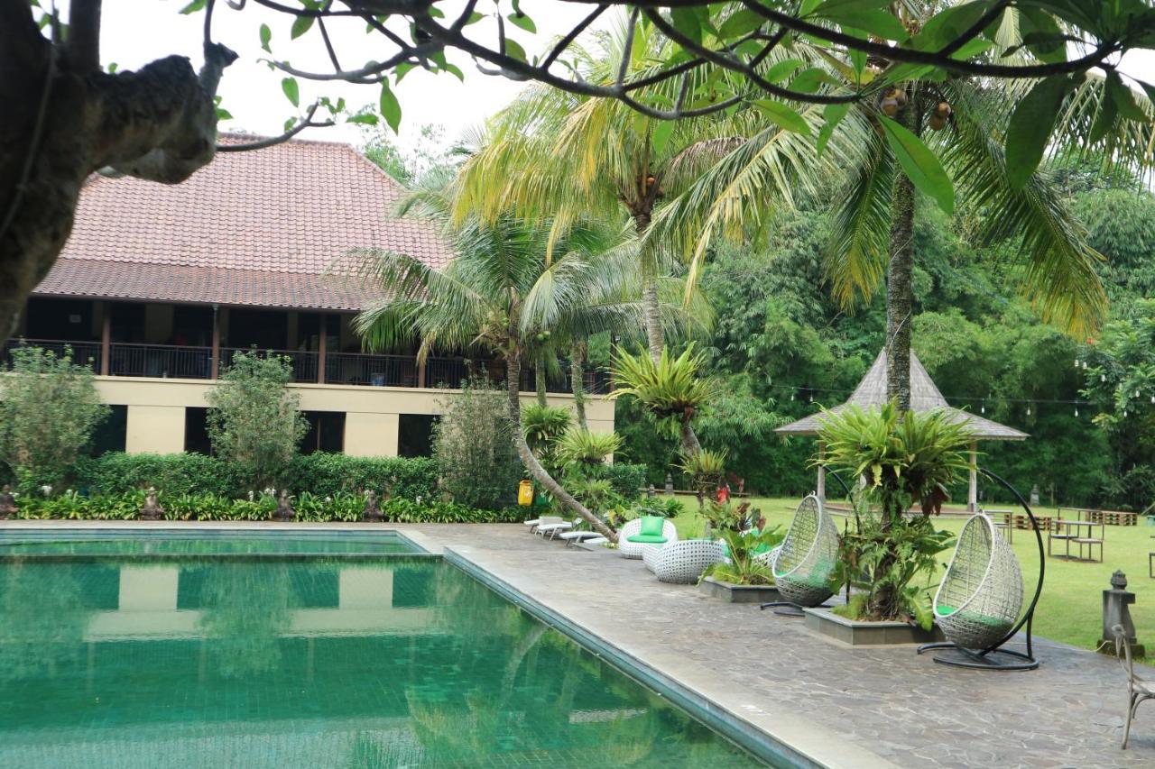 Amanuba Hotel & Resort Rancamaya Bogor Exteriör bild