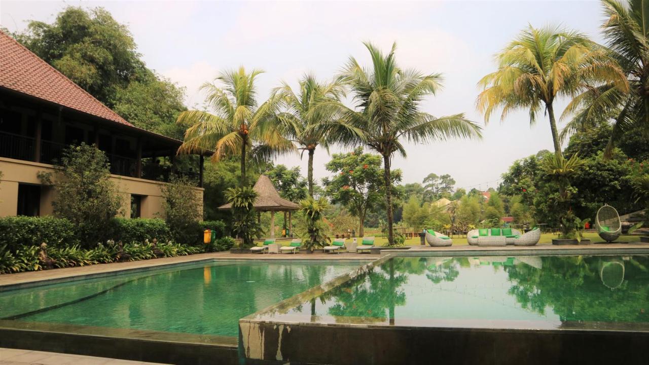 Amanuba Hotel & Resort Rancamaya Bogor Exteriör bild