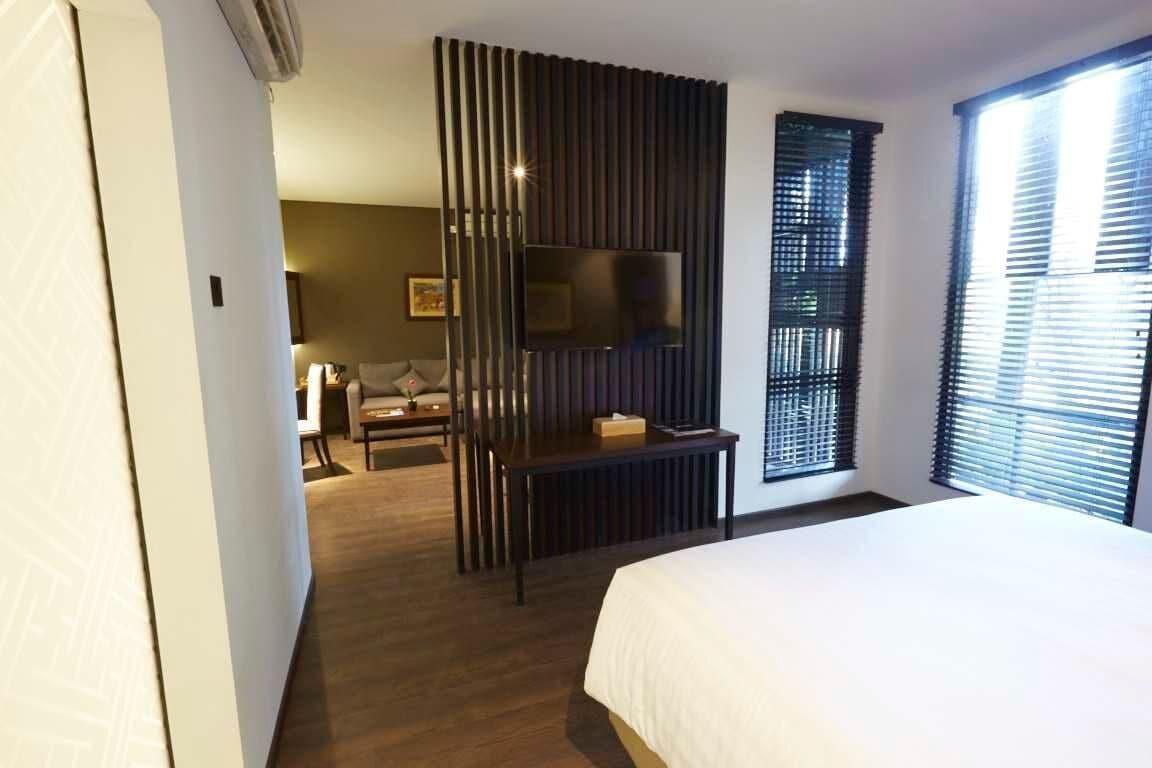 Amanuba Hotel & Resort Rancamaya Bogor Exteriör bild
