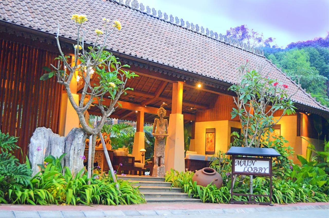 Amanuba Hotel & Resort Rancamaya Bogor Exteriör bild